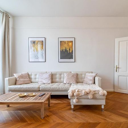 Trendy Apartment In Central Bratislava Exterior photo