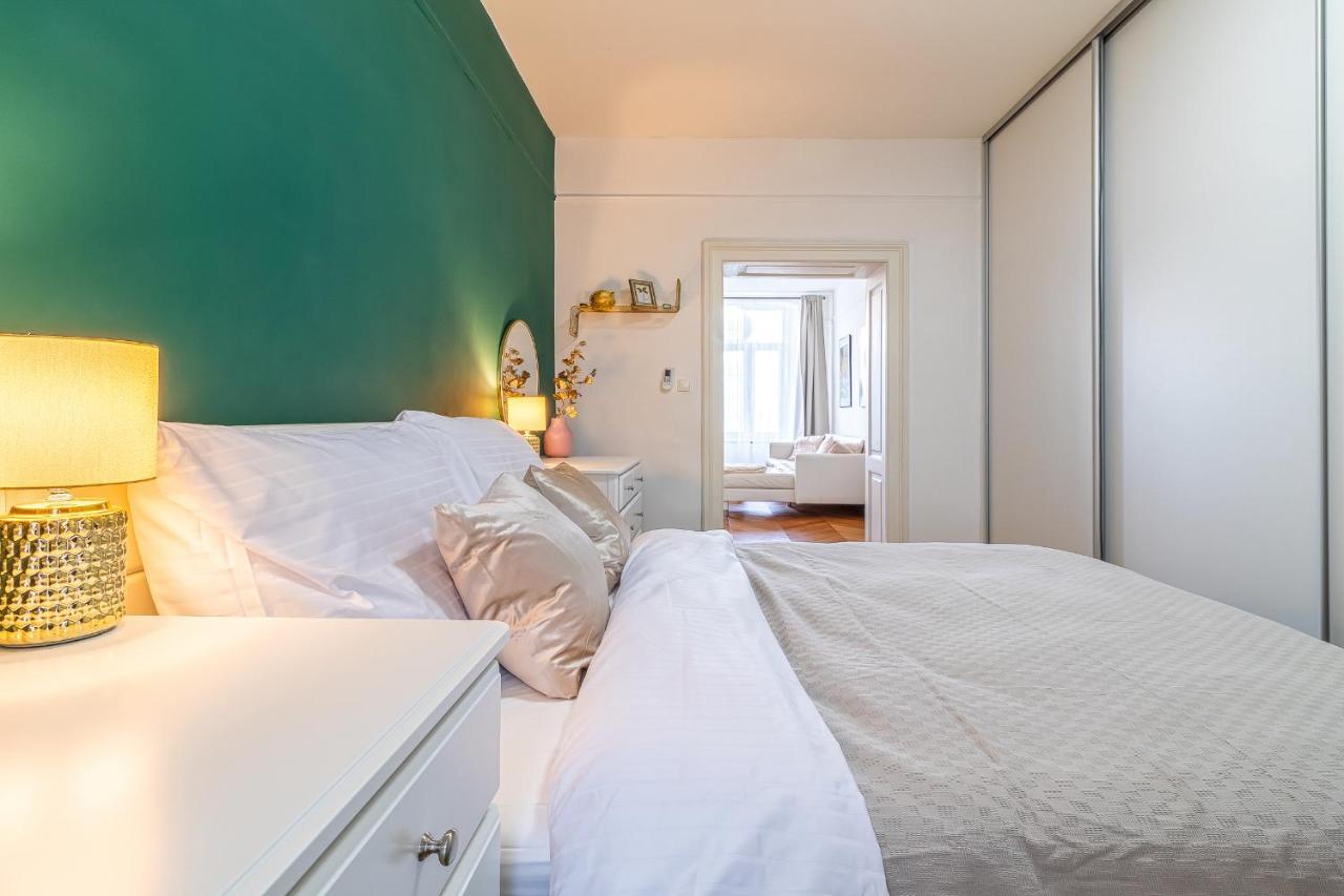 Trendy Apartment In Central Bratislava Exterior photo